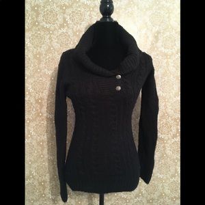 Fashion collar Guess sweater